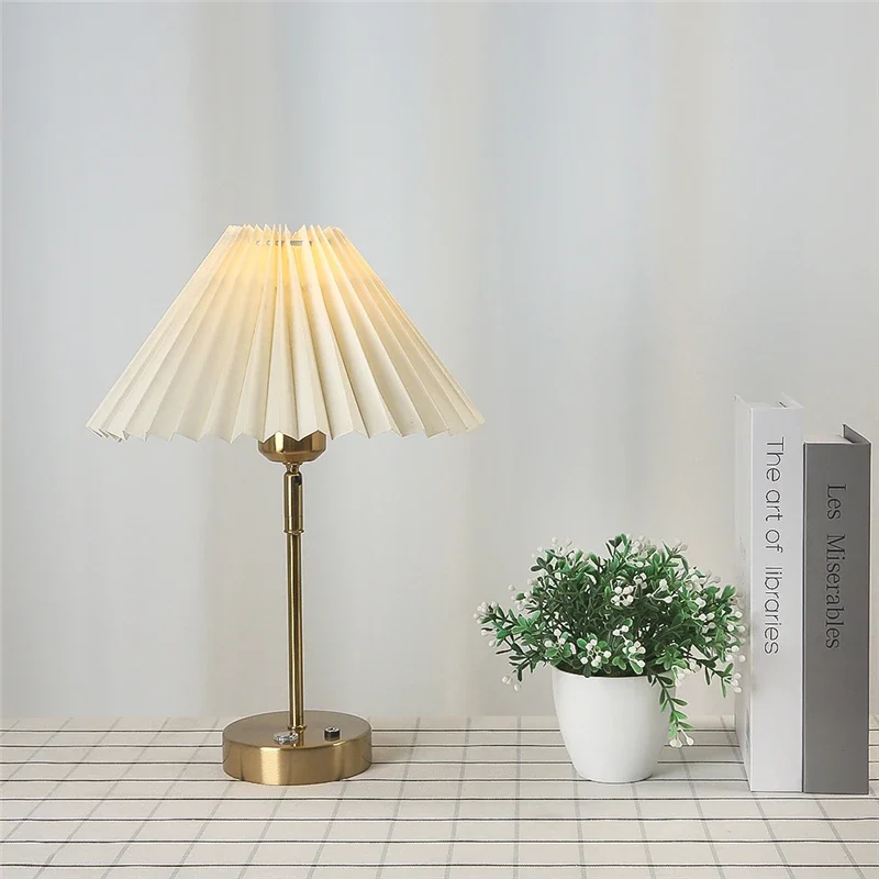 Modern Adjustable Pleated Tabl - Lava Lamp Desktop avis et prix